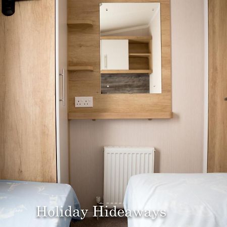 Holiday Hideaways Lytchett Minster Екстер'єр фото