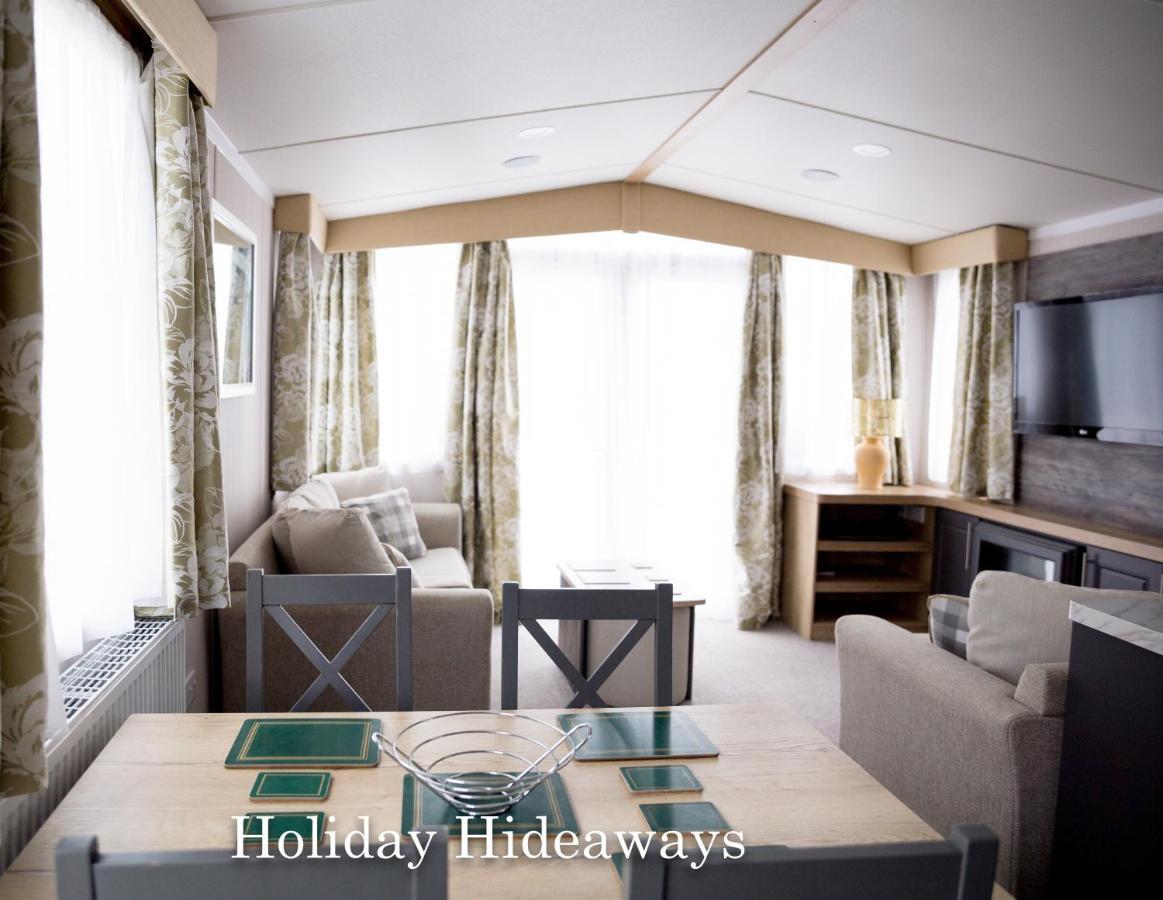 Holiday Hideaways Lytchett Minster Екстер'єр фото