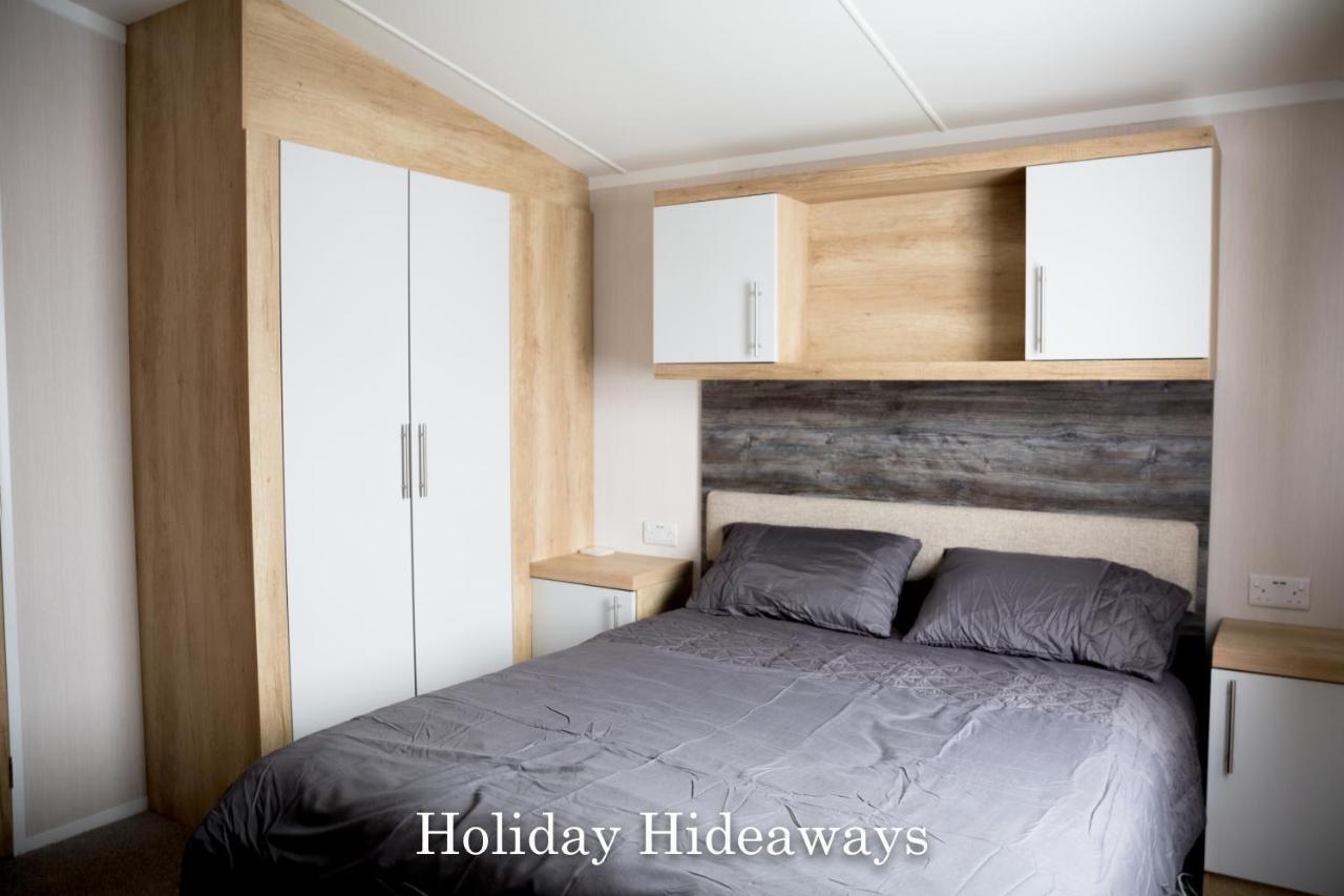 Holiday Hideaways Lytchett Minster Екстер'єр фото